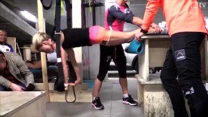 【動画】刺激を受けてしまったノルウェークロスカントリー女子チームのトレーニング動画